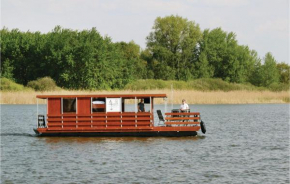 2 Bedroom Amazing Ship In Radewege